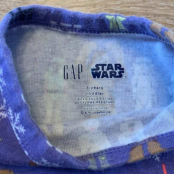 Gap x Star Wars PJ Set - Picture 2 of 6